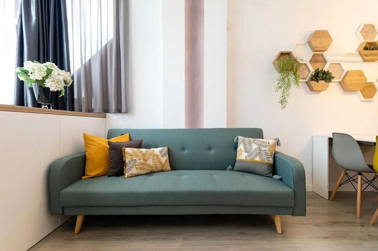 Appartamento SYLVIA 1M - Precioso apartamento en primera línea de mar - céntrico - playa - wifi Empuriabrava Spagna